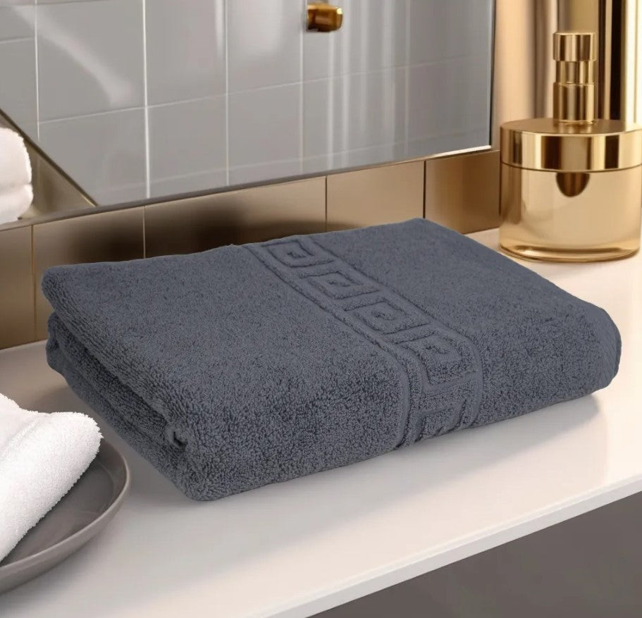 Set Family 4 Prosoape de baie si Covoraș de baie, densitate 500gr/mp si 750gr/mp, bumbac 100%, model Greek border